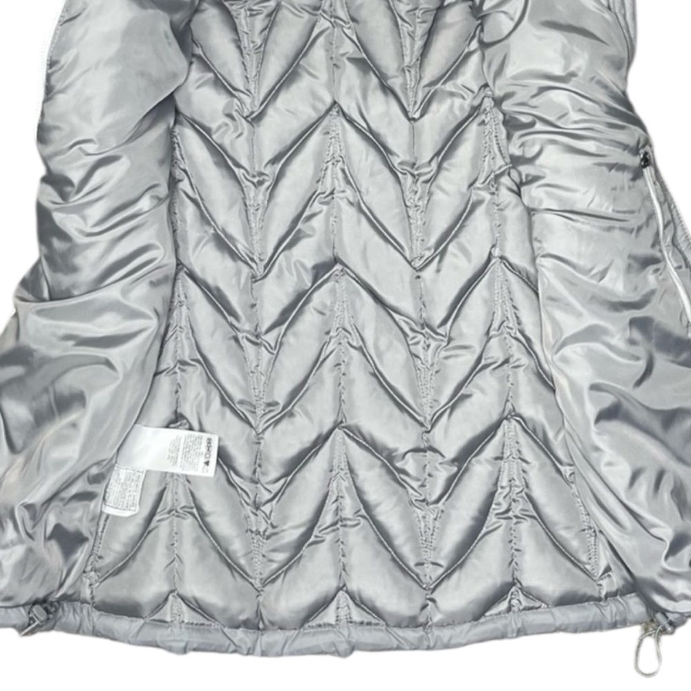 EDDIE BAUER Down Puffer Vest in Light Gray Size Small — EB700 Down Rating — WOW! - Picture 8 of 12